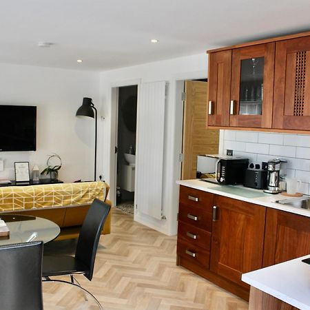 Dromore  Contemporary Countryside Home מראה חיצוני תמונה